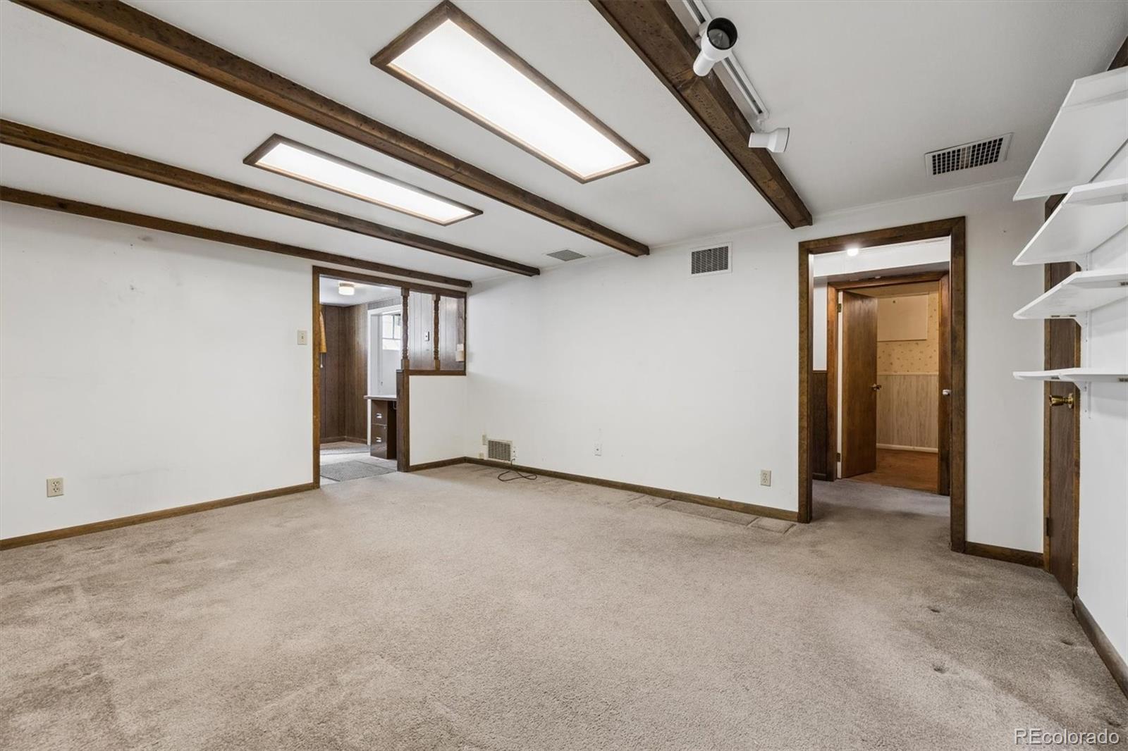 MLS Image #16 for 1960 s emerson street,denver, Colorado