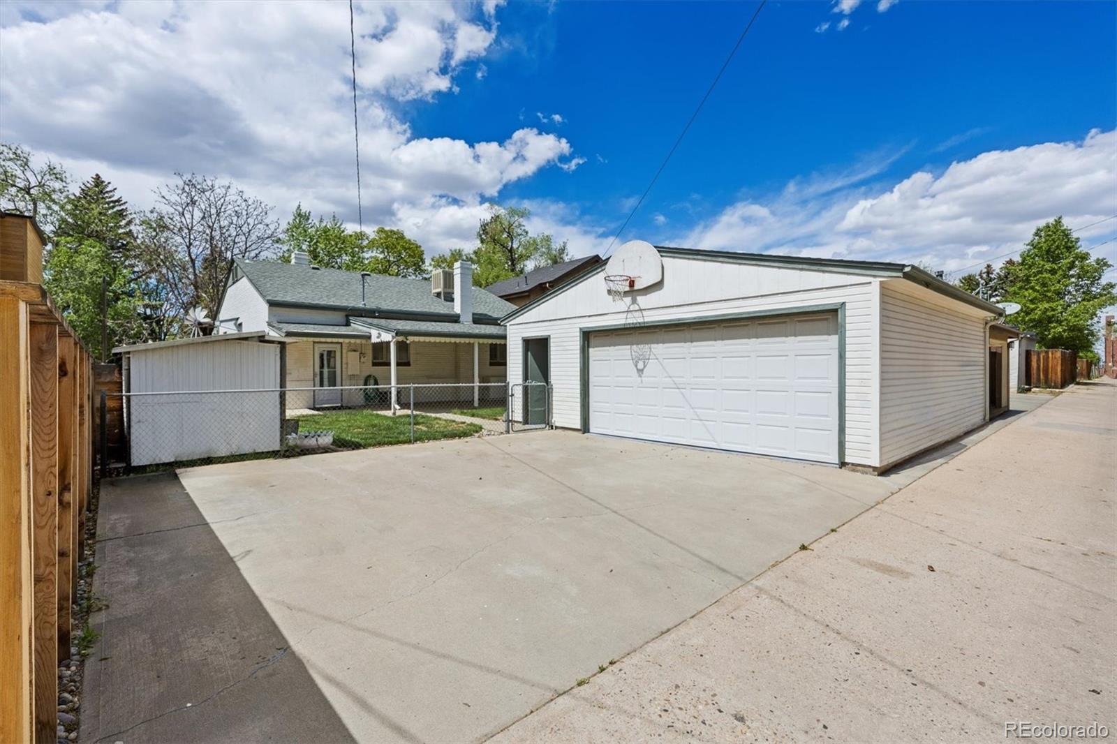 MLS Image #26 for 1960 s emerson street,denver, Colorado