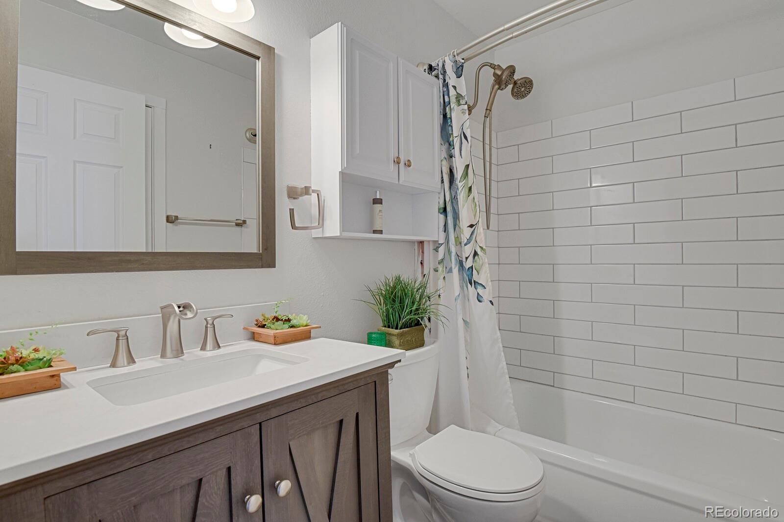 MLS Image #15 for 4416 s vivian way,morrison, Colorado