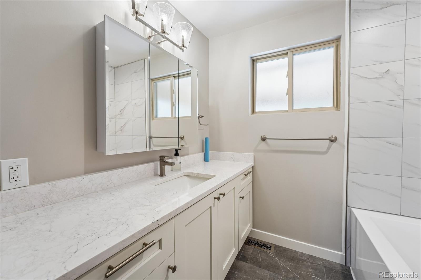 MLS Image #15 for 920  hemlock way,broomfield, Colorado