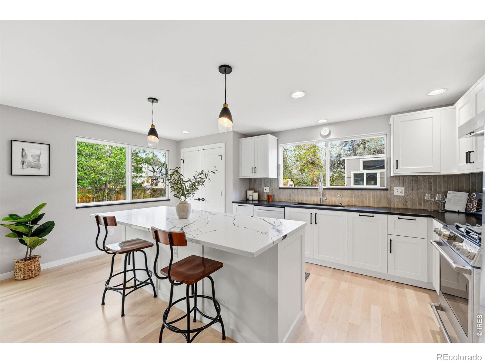 MLS Image #11 for 4247  redwood court,boulder, Colorado