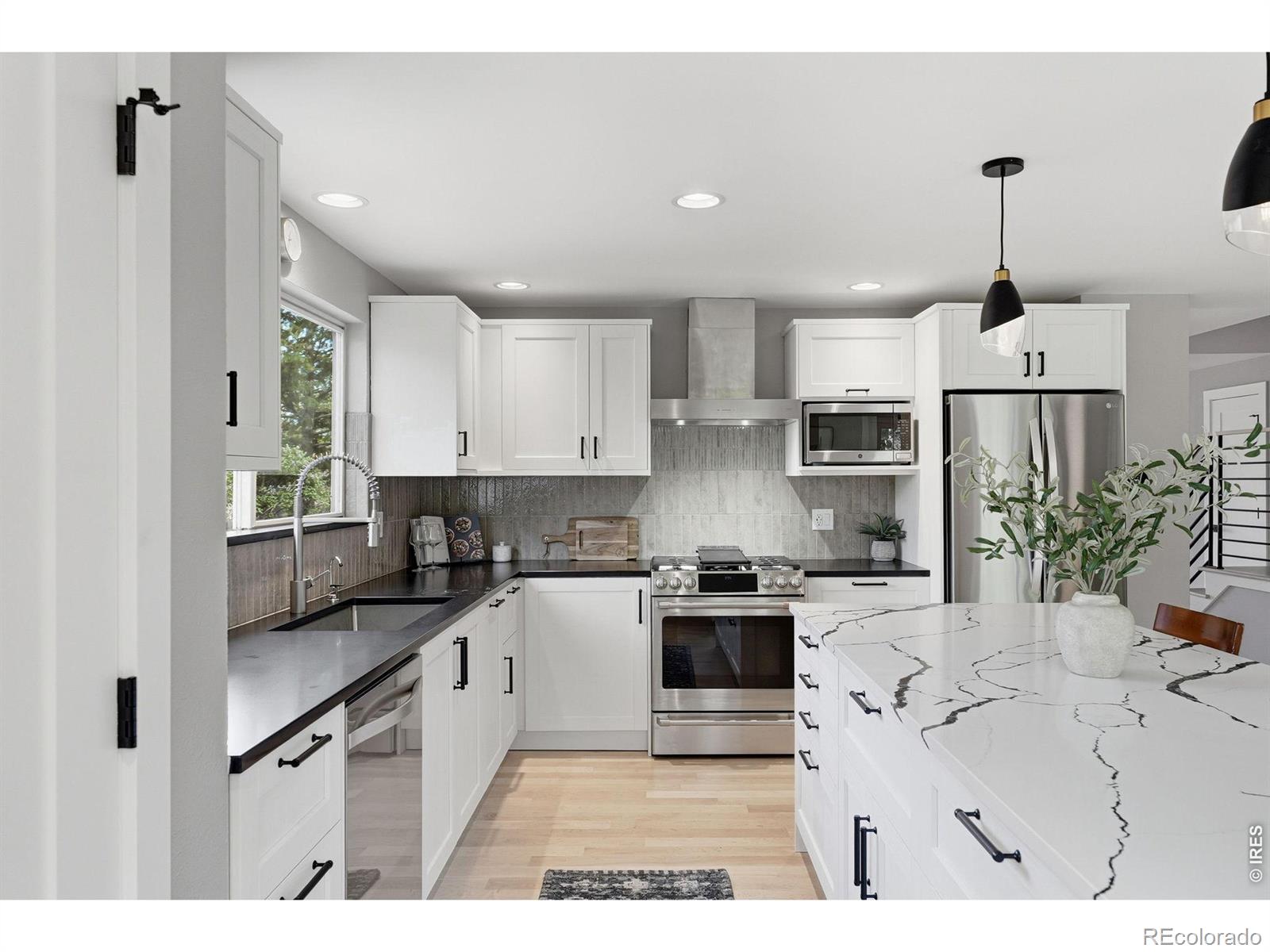 MLS Image #13 for 4247  redwood court,boulder, Colorado