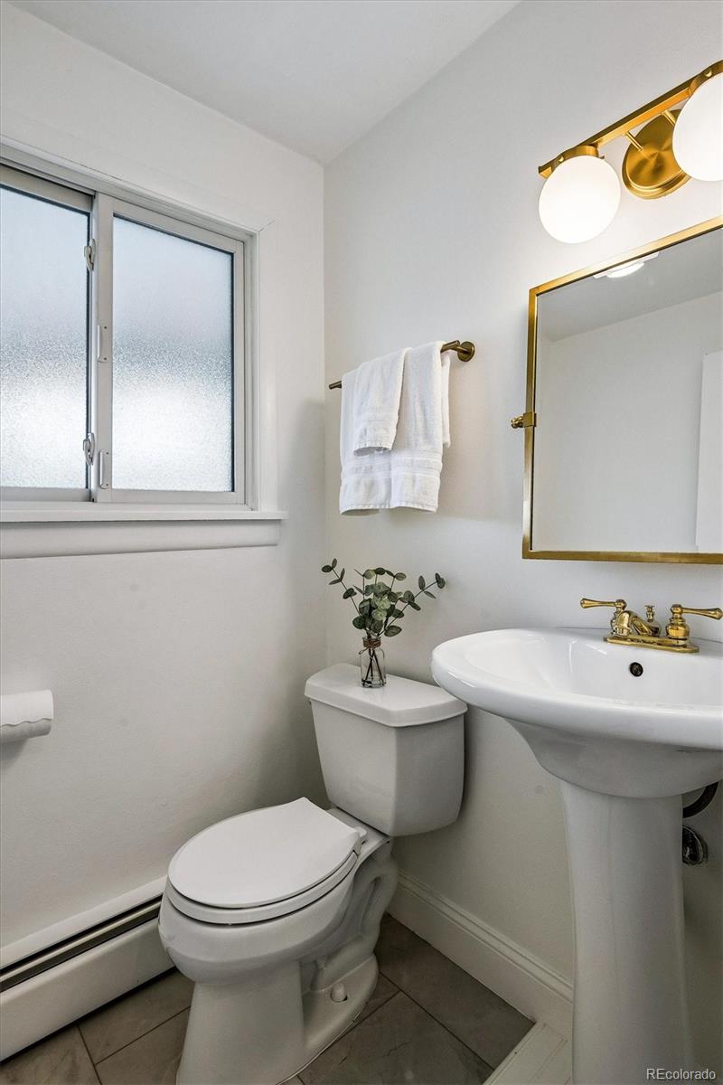 MLS Image #13 for 7078 s uinta street,centennial, Colorado