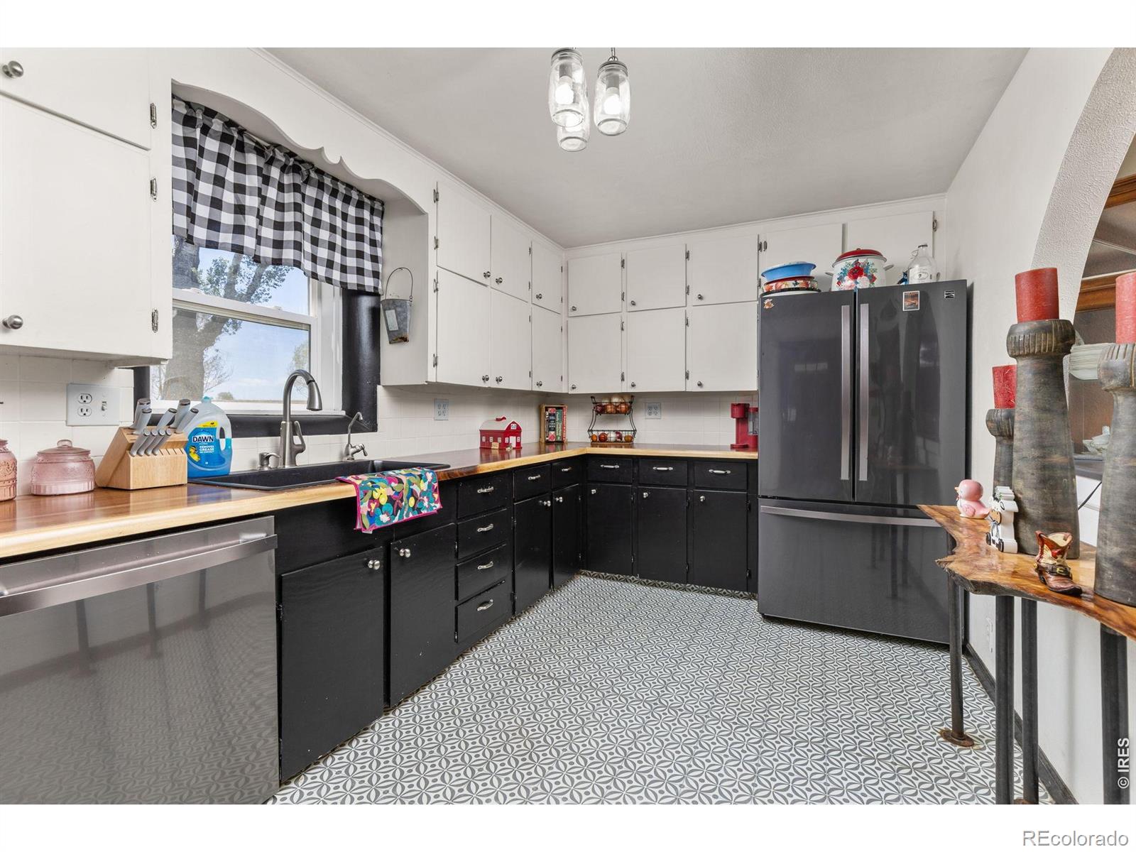 MLS Image #13 for 21040  county road 44 ,la salle, Colorado
