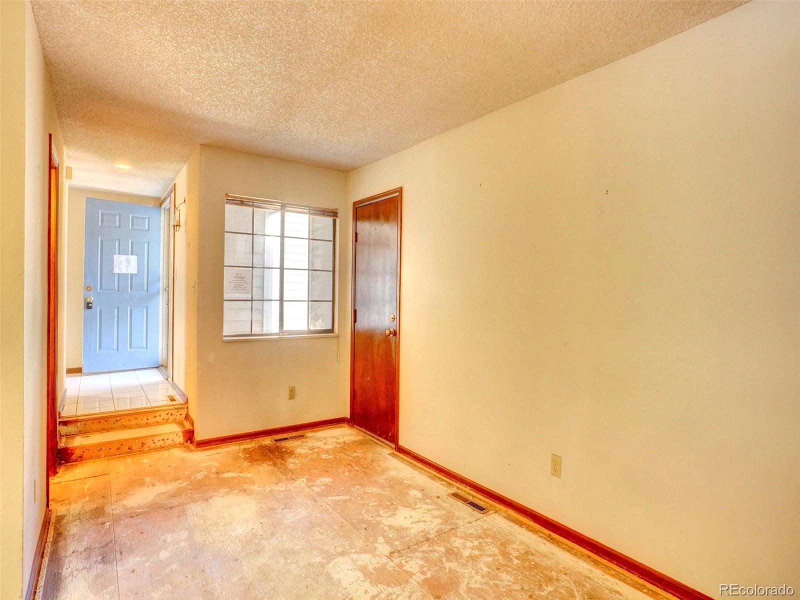 MLS Image #12 for 12592 e cornell circle,aurora, Colorado