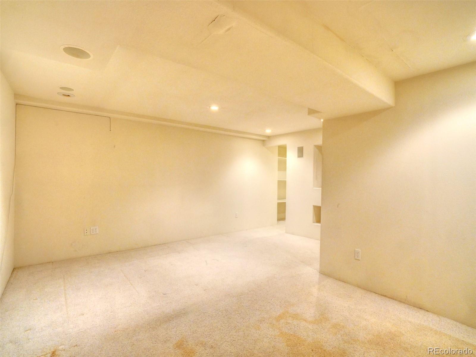 MLS Image #26 for 12592 e cornell circle,aurora, Colorado