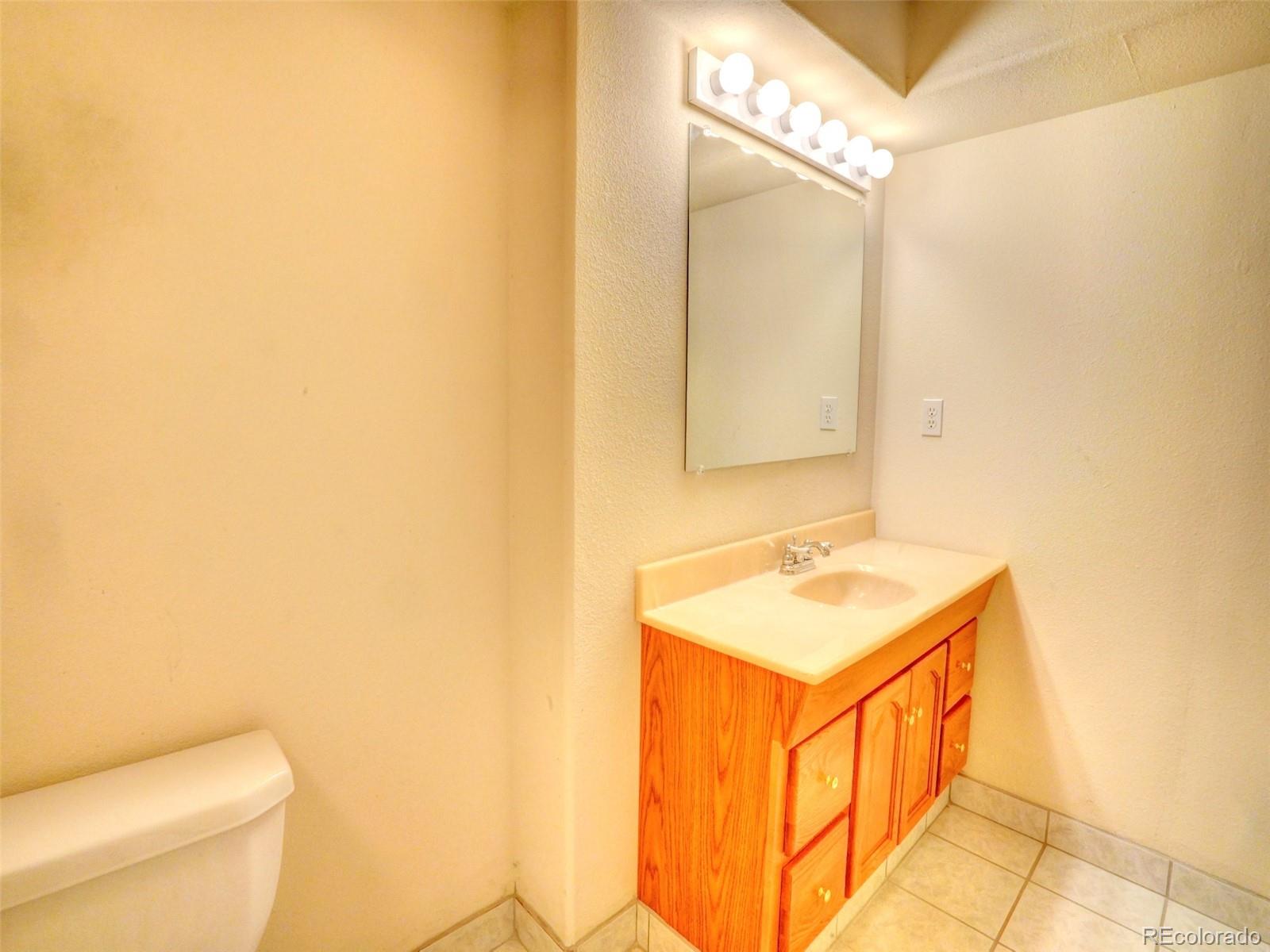 MLS Image #28 for 12592 e cornell circle,aurora, Colorado