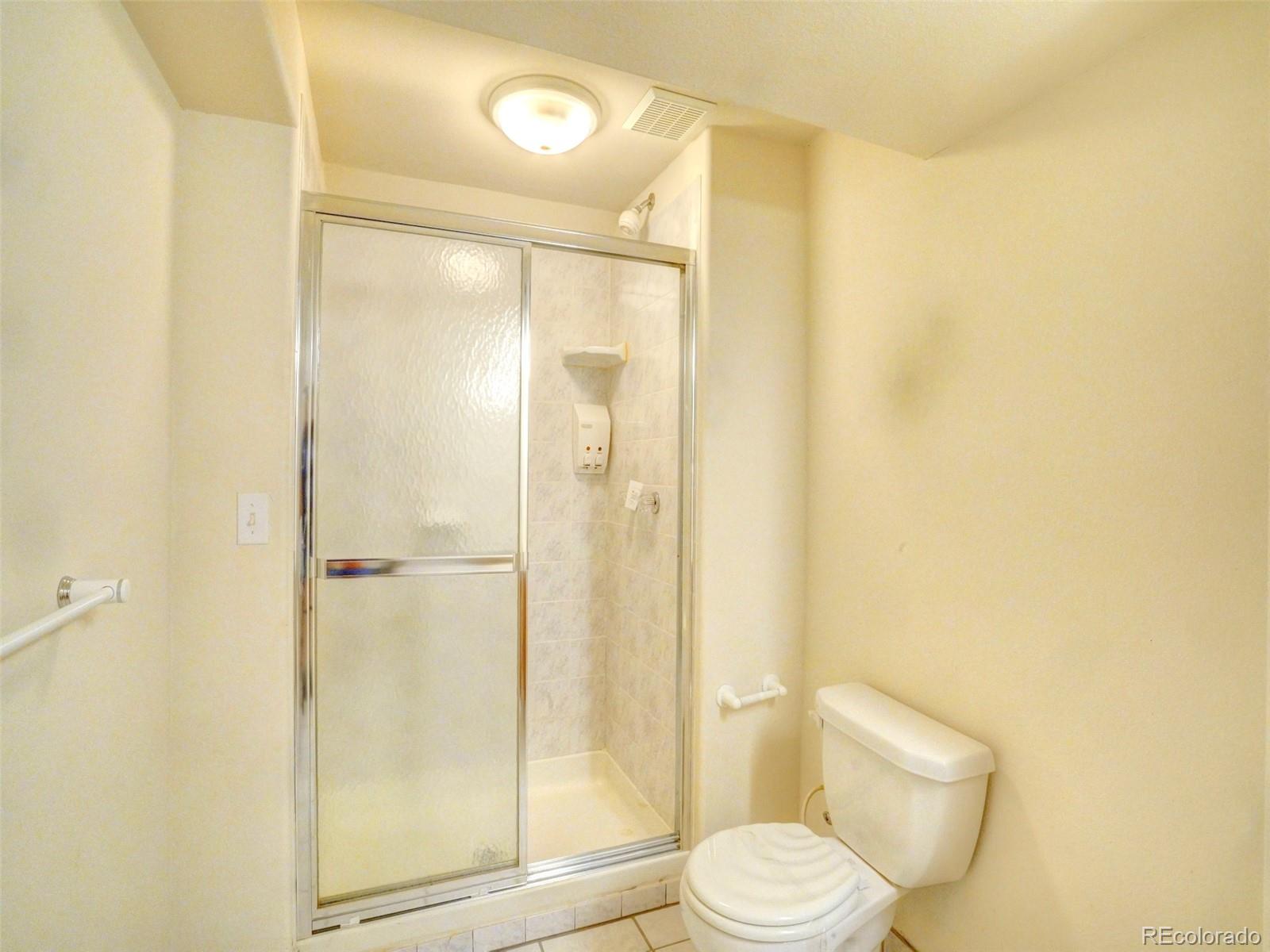 MLS Image #29 for 12592 e cornell circle,aurora, Colorado
