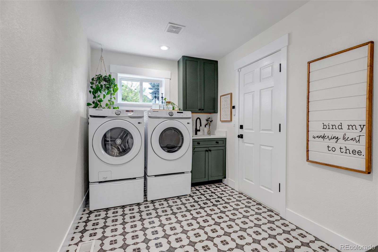 MLS Image #33 for 9650  aspen hill circle,lone tree, Colorado