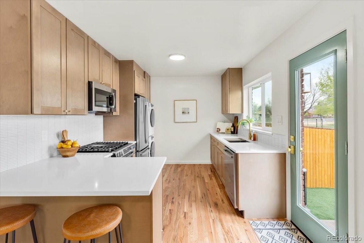 MLS Image #4 for 3381 n kearney street,denver, Colorado