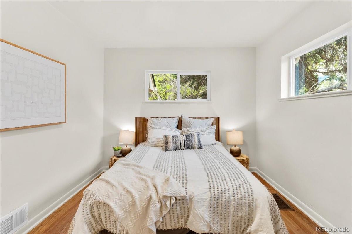 MLS Image #8 for 3381 n kearney street,denver, Colorado