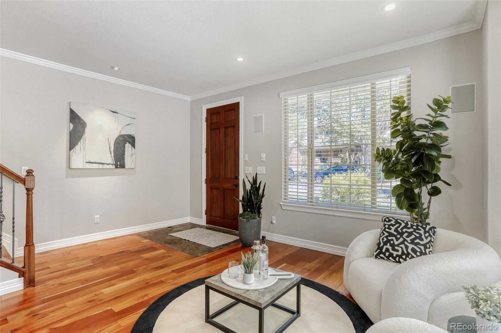 MLS Image #5 for 697 s corona street,denver, Colorado