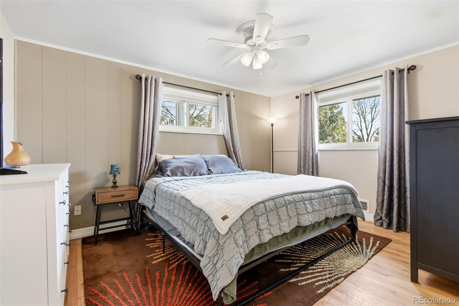 MLS Image #10 for 6663 s washington street,centennial, Colorado
