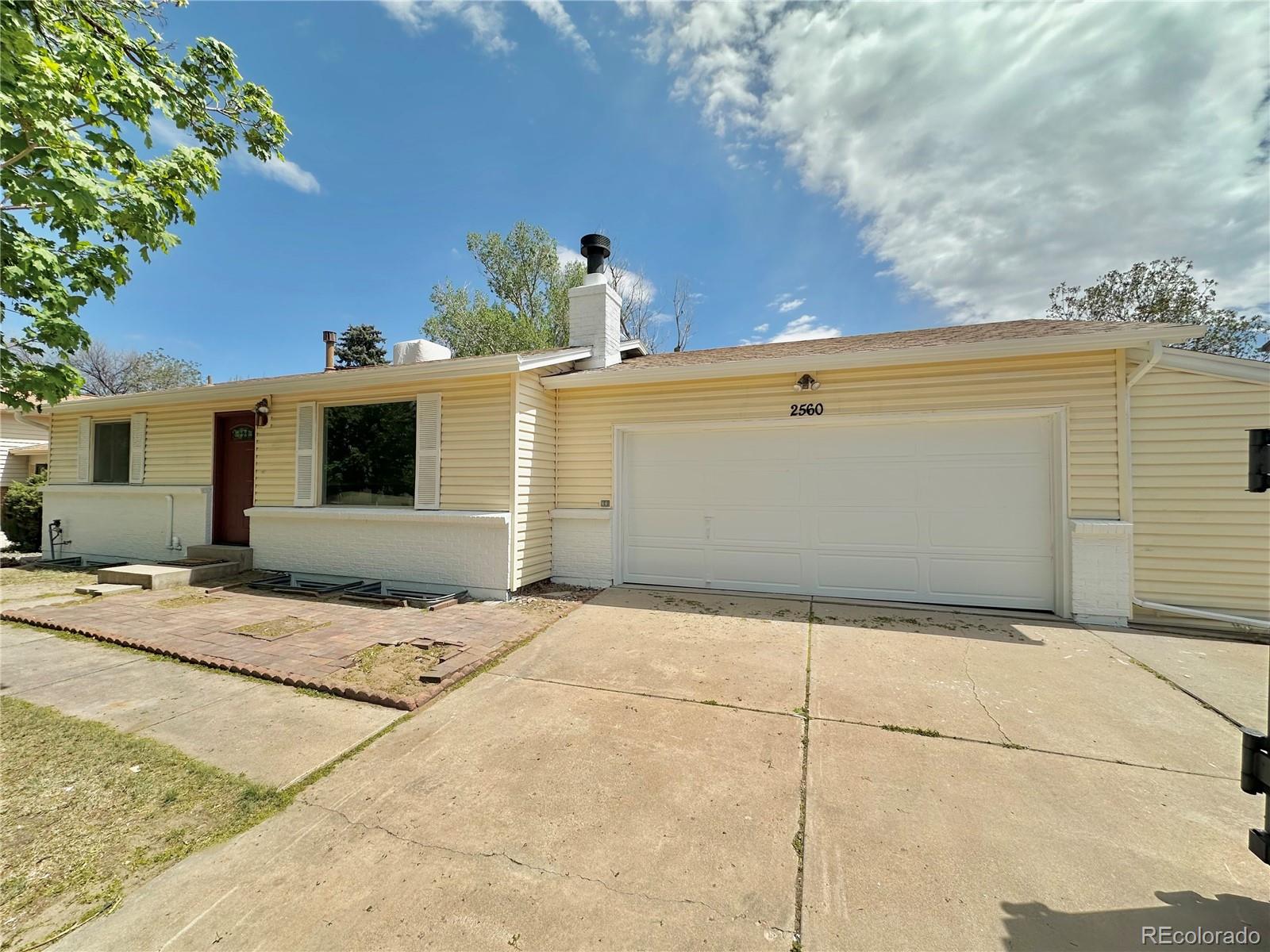 MLS Image #2 for 2560 s sable way,aurora, Colorado