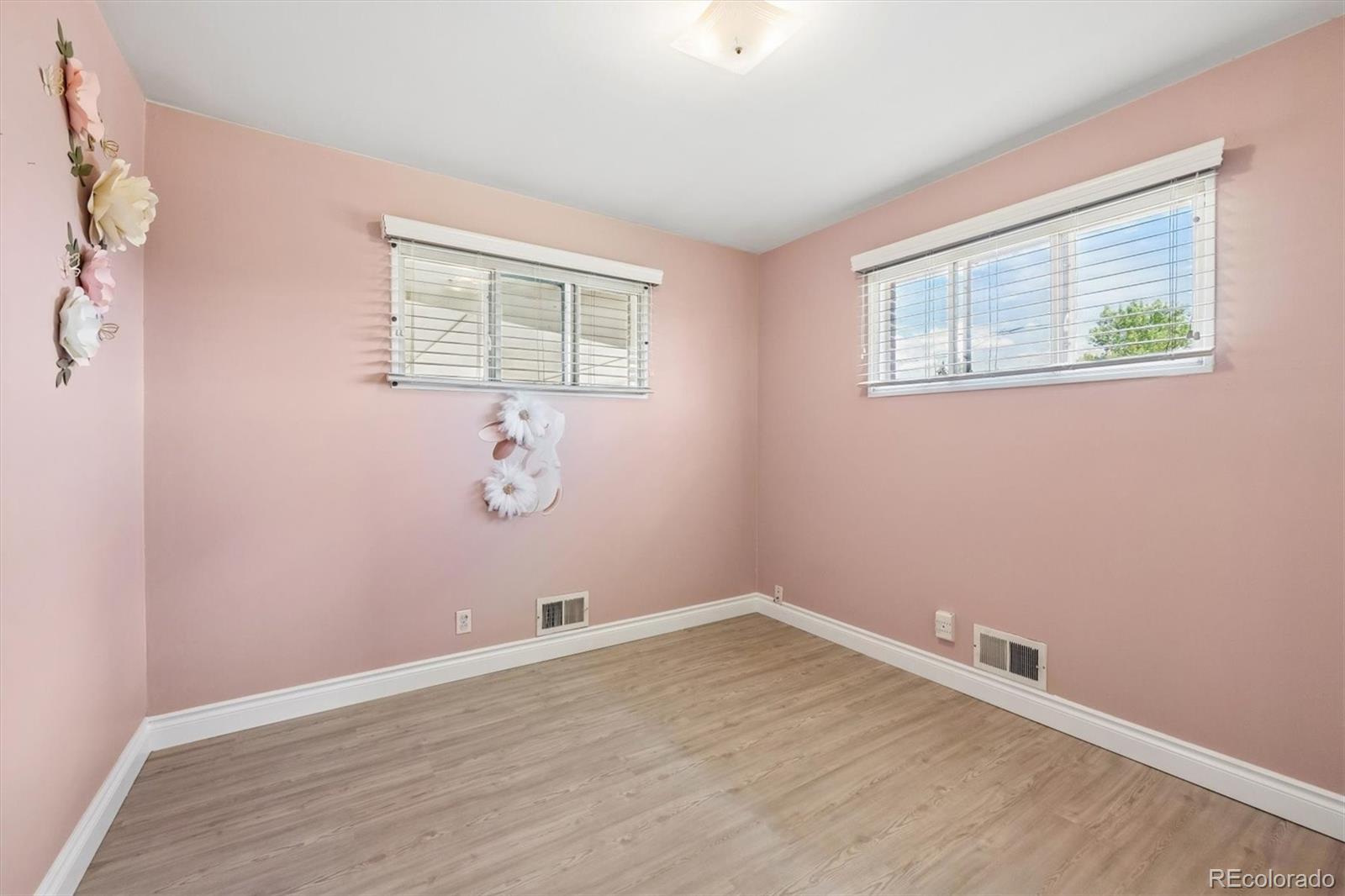 MLS Image #15 for 11300  irma drive,northglenn, Colorado
