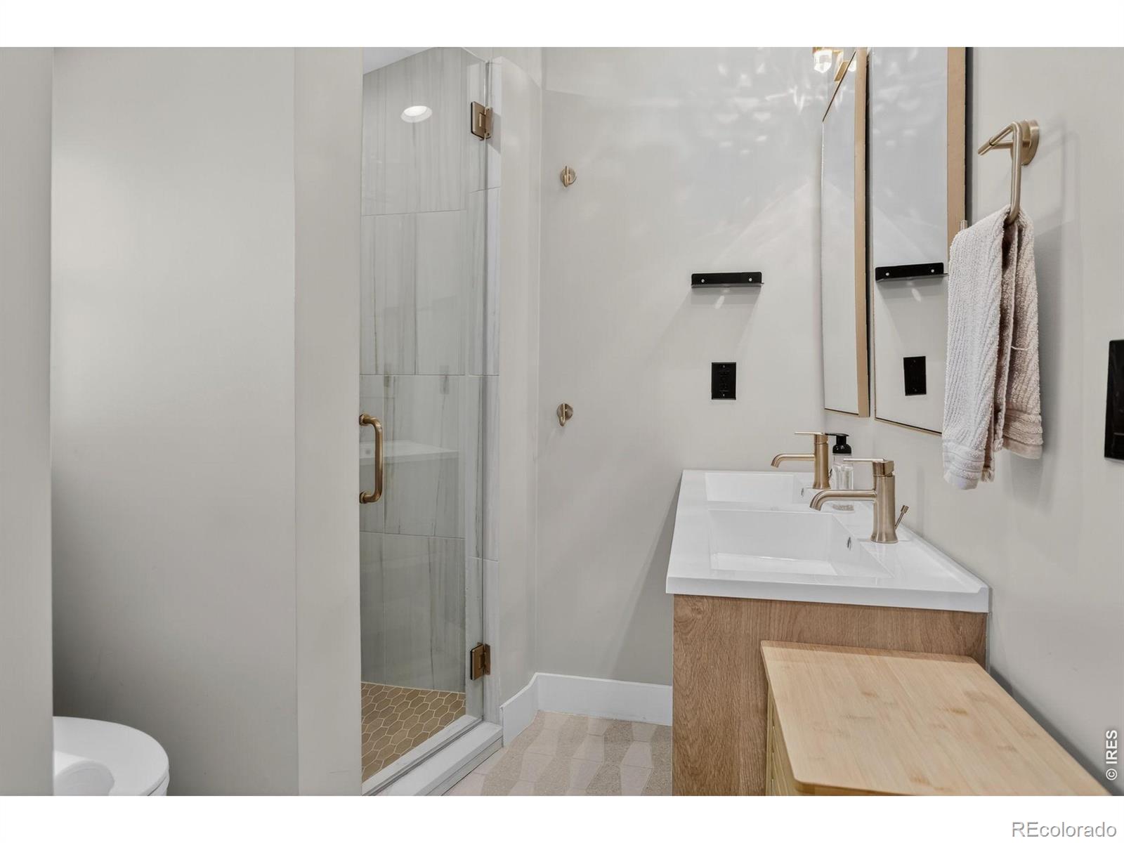 MLS Image #12 for 3735  navajo street,denver, Colorado