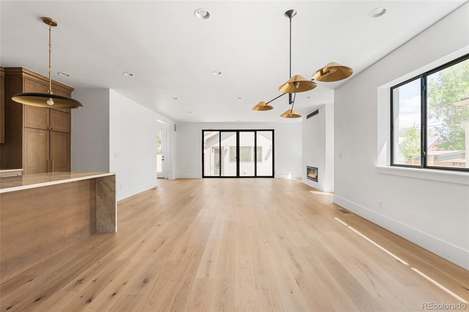 MLS Image #14 for 1068 s corona street,denver, Colorado