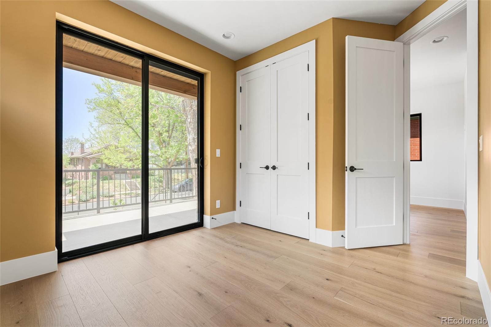 MLS Image #20 for 1068 s corona street,denver, Colorado
