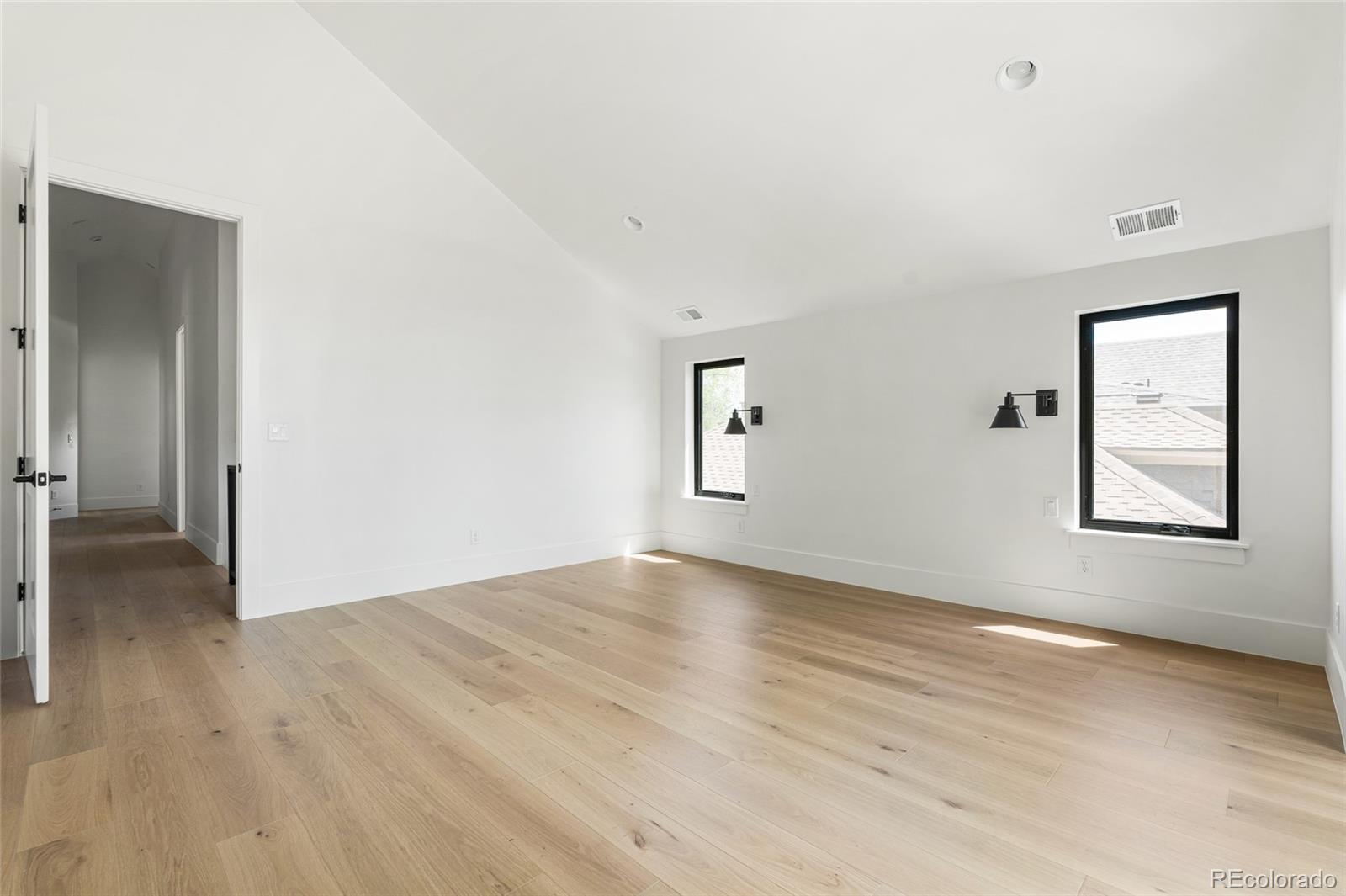MLS Image #23 for 1068 s corona street,denver, Colorado