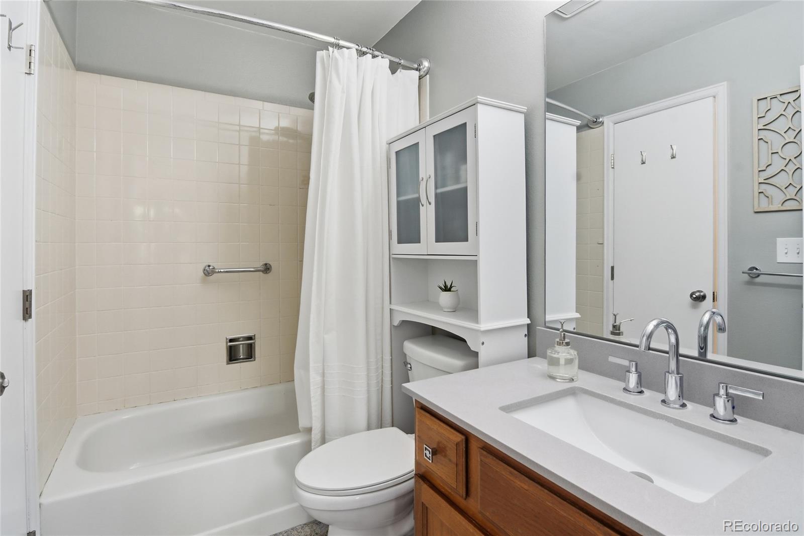 MLS Image #15 for 1693  carr street d,lakewood, Colorado