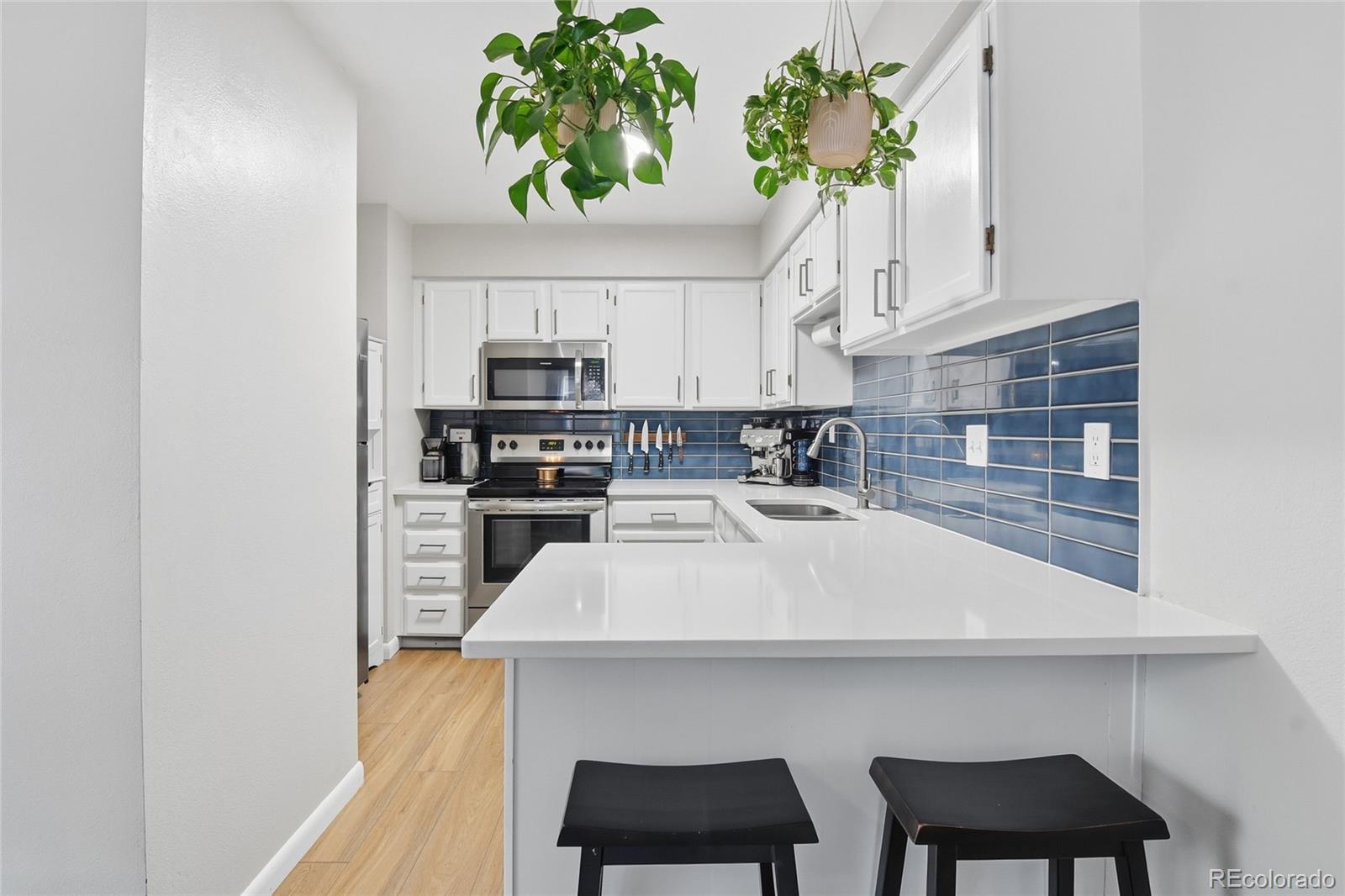 MLS Image #6 for 1693  carr street d,lakewood, Colorado