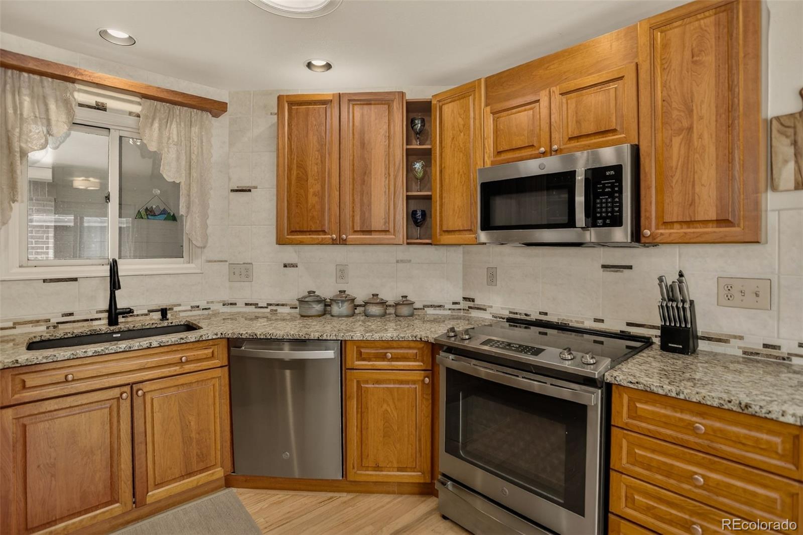 MLS Image #8 for 8080 e dartmouth avenue,denver, Colorado