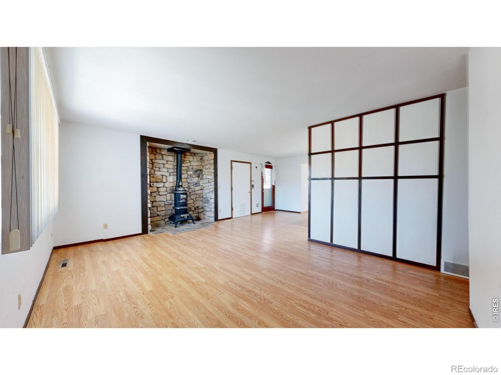 MLS Image #5 for 305 w 51st street,loveland, Colorado