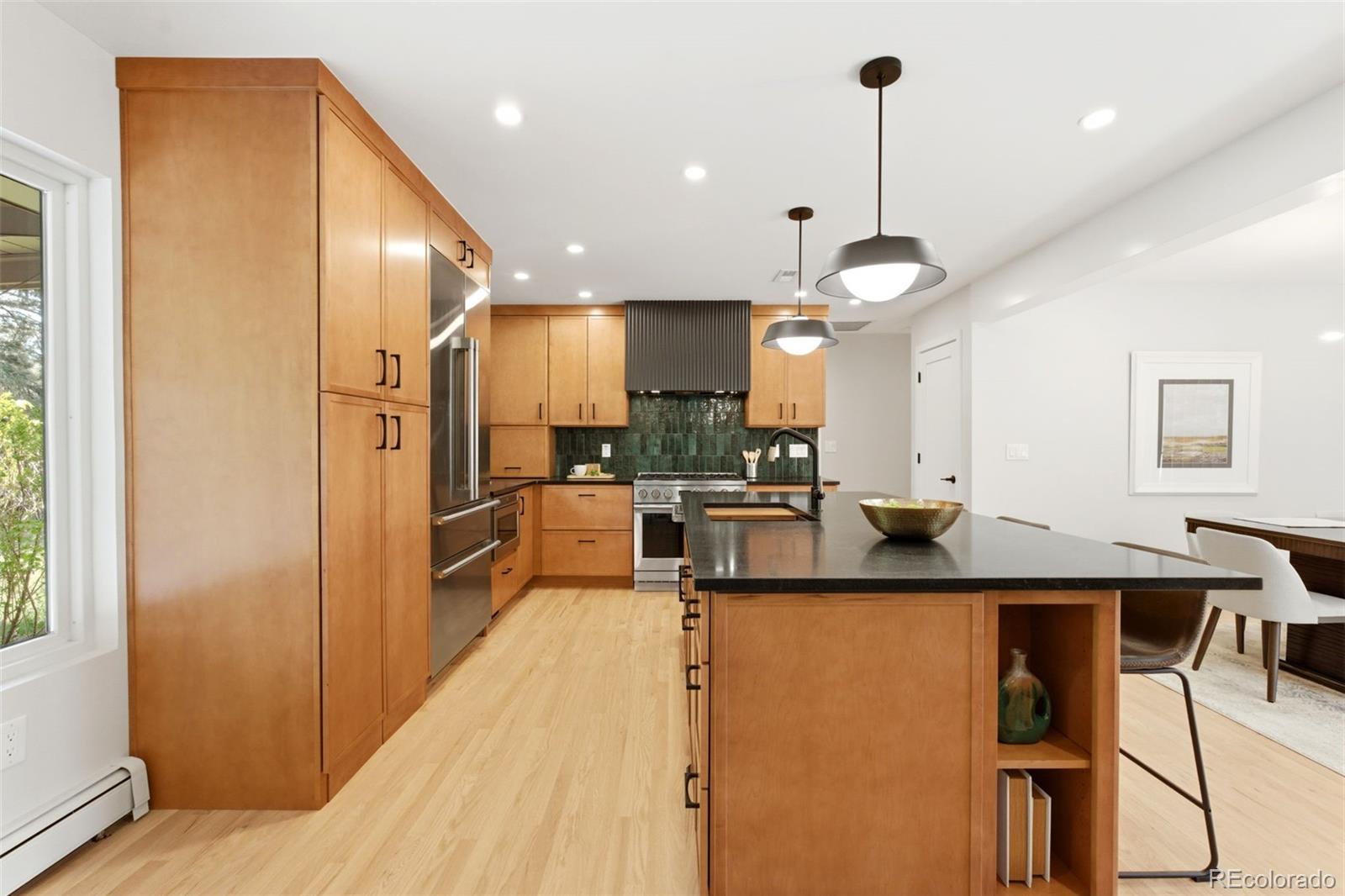 MLS Image #12 for 613 s oneida way,denver, Colorado