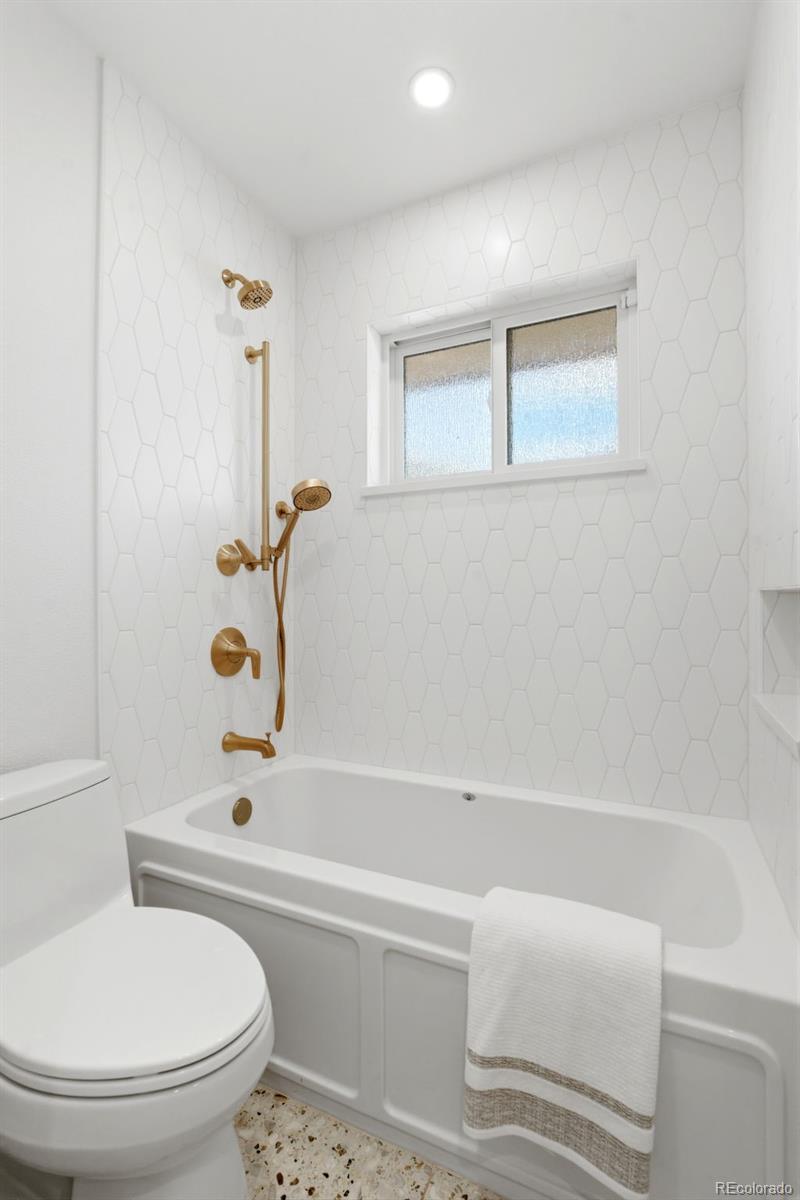 MLS Image #31 for 613 s oneida way,denver, Colorado