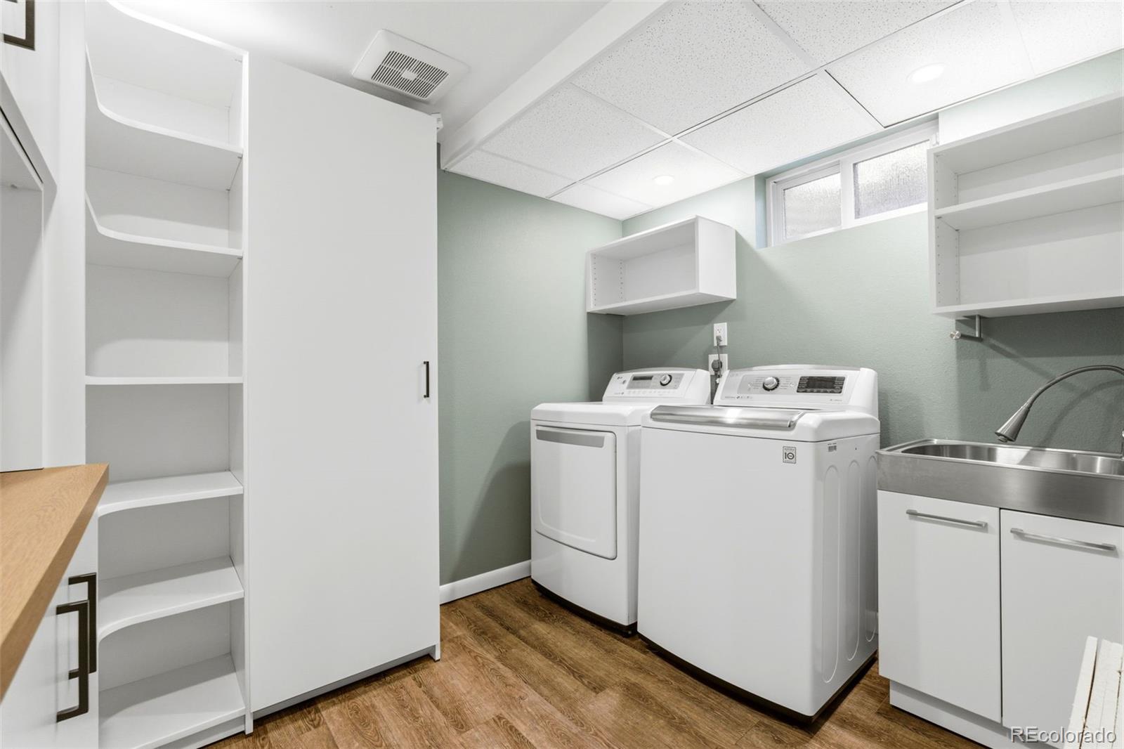 MLS Image #39 for 613 s oneida way,denver, Colorado