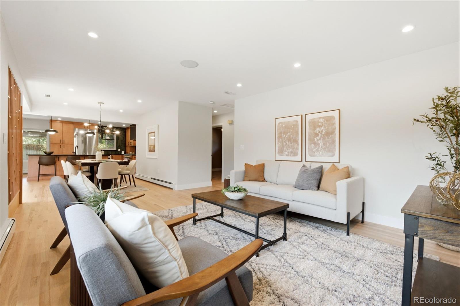 MLS Image #6 for 613 s oneida way,denver, Colorado