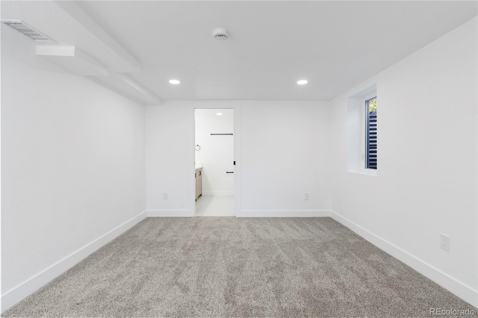 MLS Image #21 for 480 s krameria street,denver, Colorado