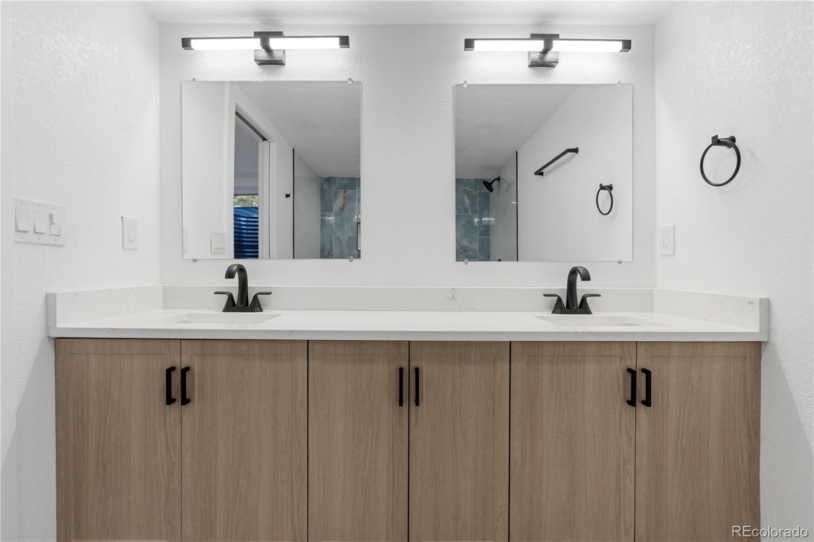 MLS Image #22 for 480 s krameria street,denver, Colorado