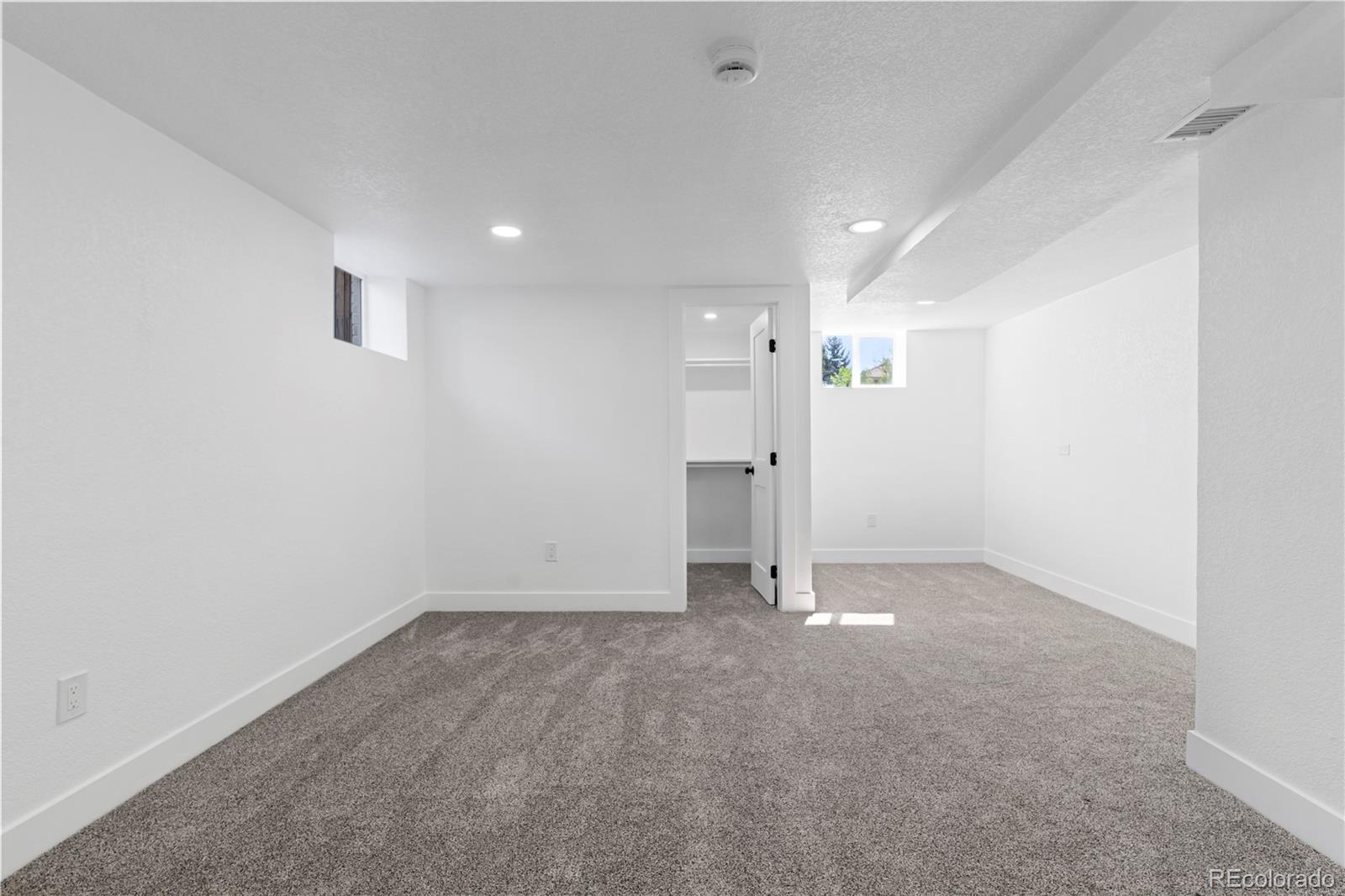 MLS Image #25 for 480 s krameria street,denver, Colorado