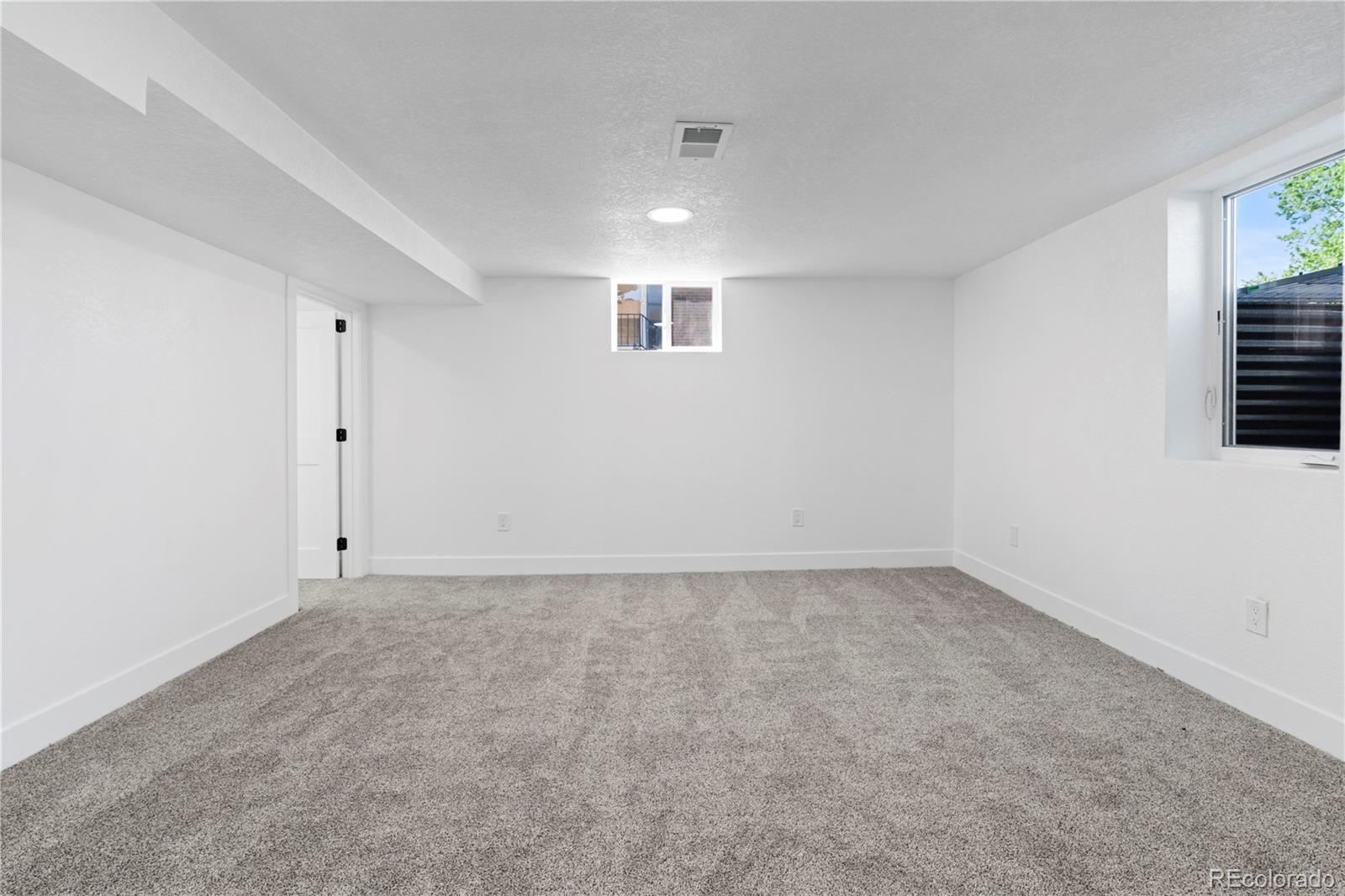 MLS Image #28 for 480 s krameria street,denver, Colorado