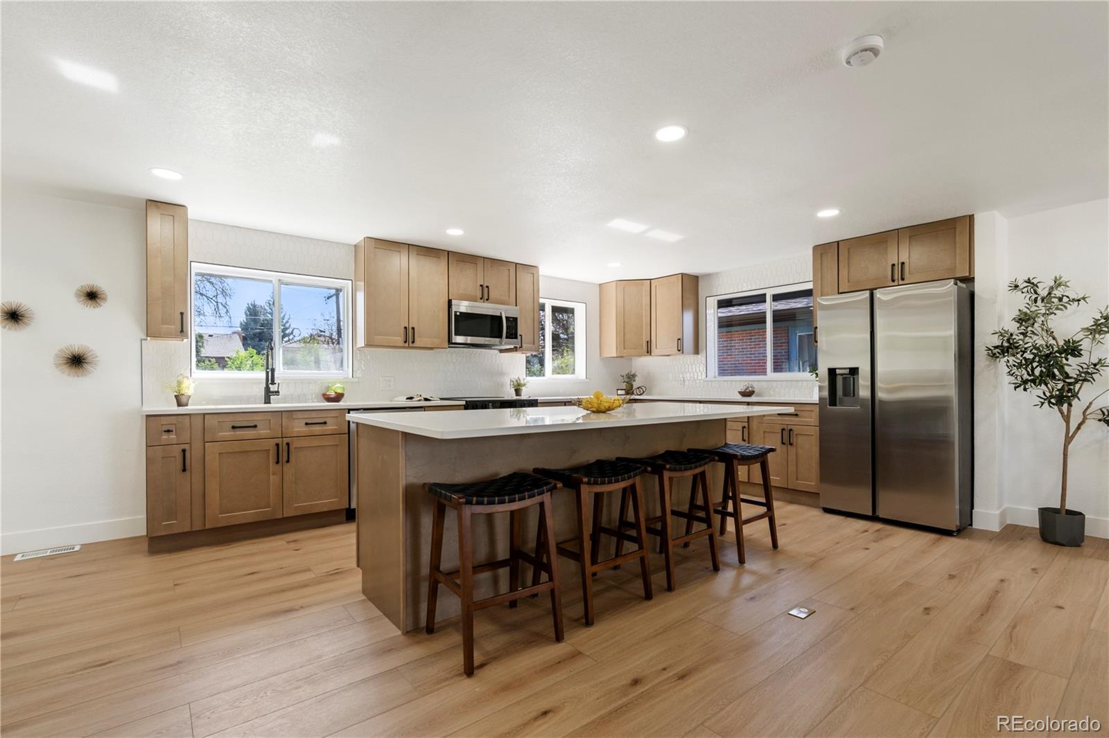 MLS Image #5 for 480 s krameria street,denver, Colorado