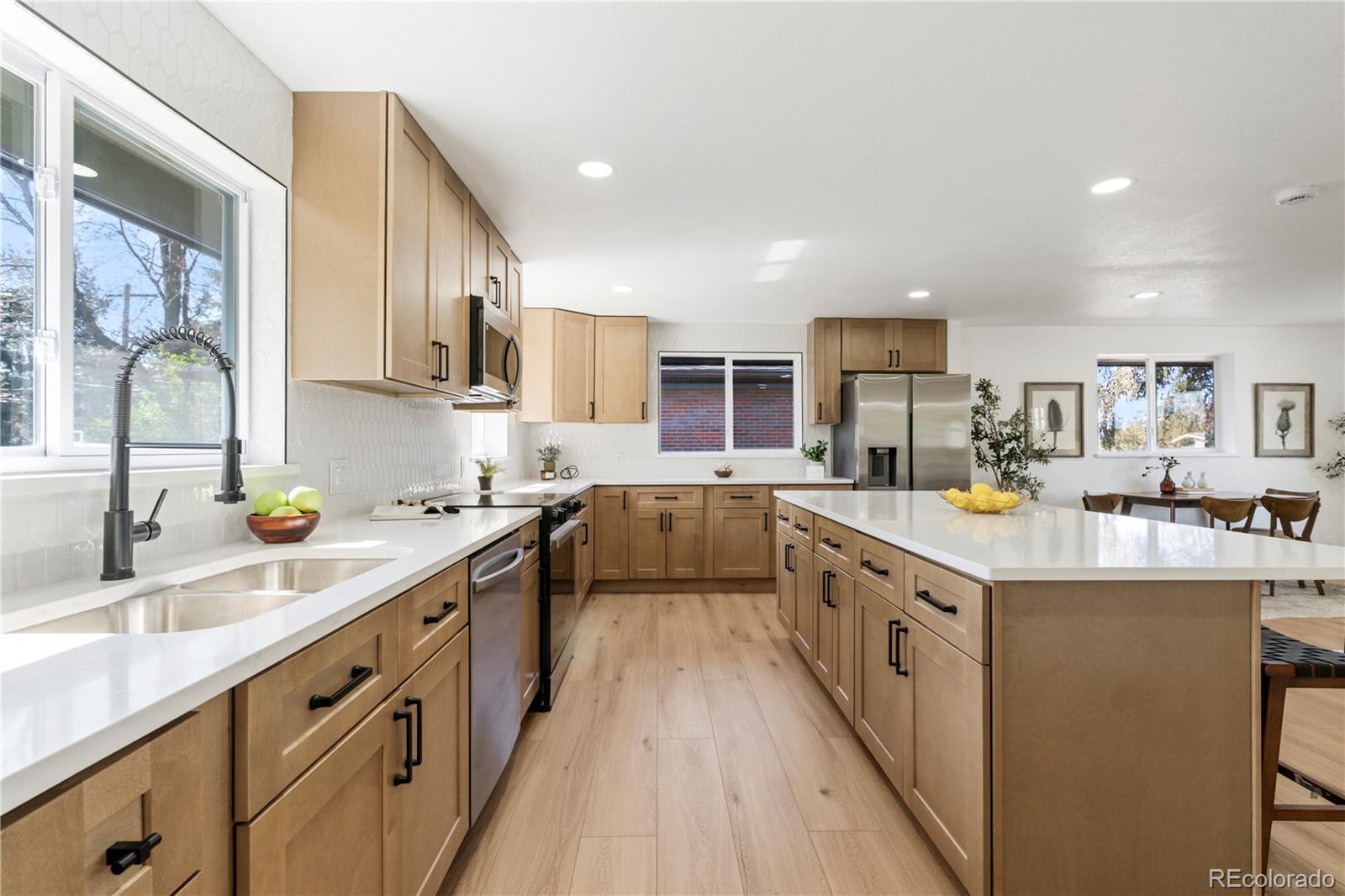MLS Image #6 for 480 s krameria street,denver, Colorado