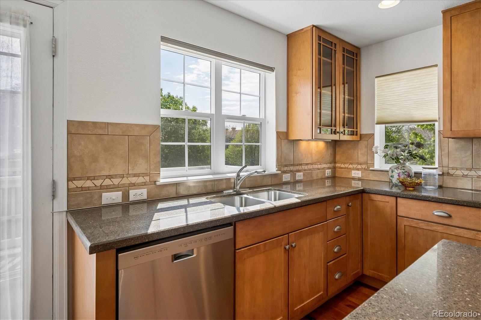MLS Image #13 for 8939 e 29th place,denver, Colorado