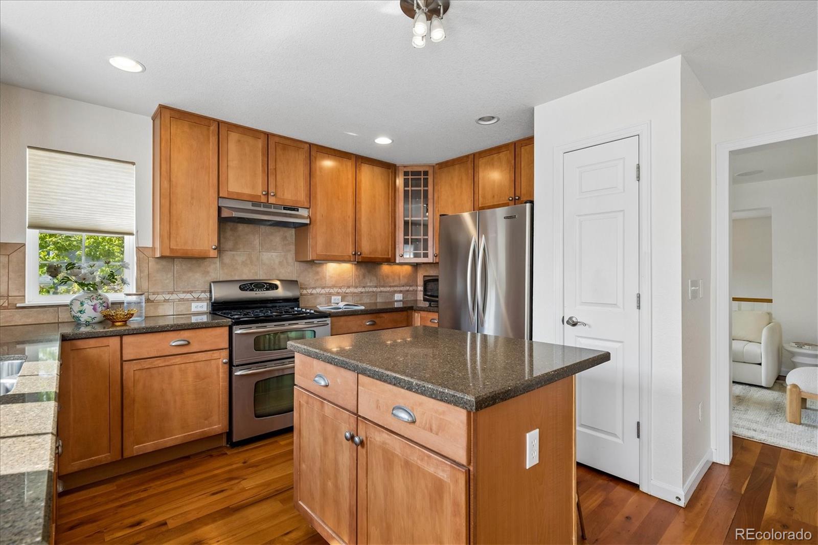 MLS Image #14 for 8939 e 29th place,denver, Colorado