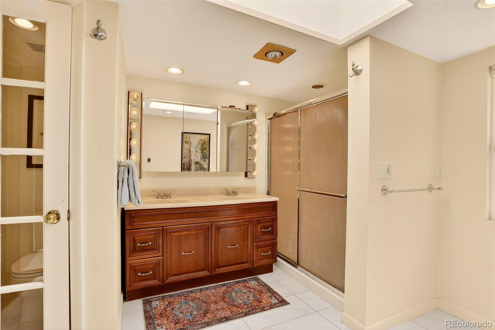 MLS Image #17 for 2717 s steele street,denver, Colorado