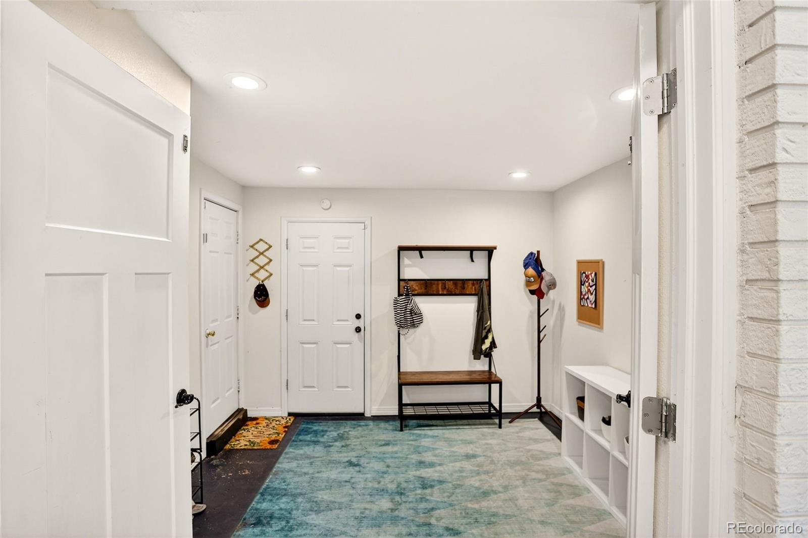 MLS Image #24 for 2717 s steele street,denver, Colorado