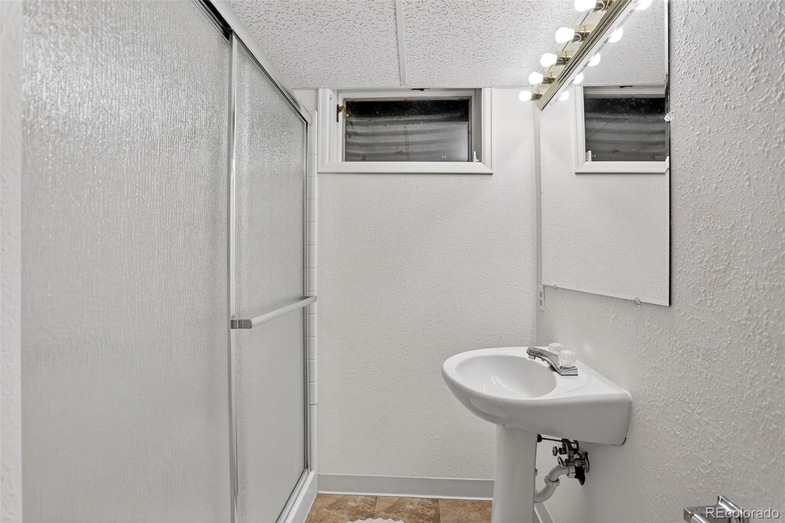 MLS Image #29 for 2717 s steele street,denver, Colorado
