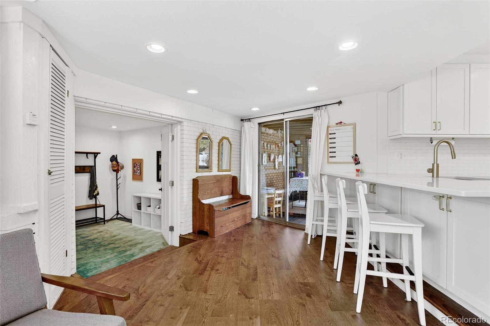 MLS Image #8 for 2717 s steele street,denver, Colorado