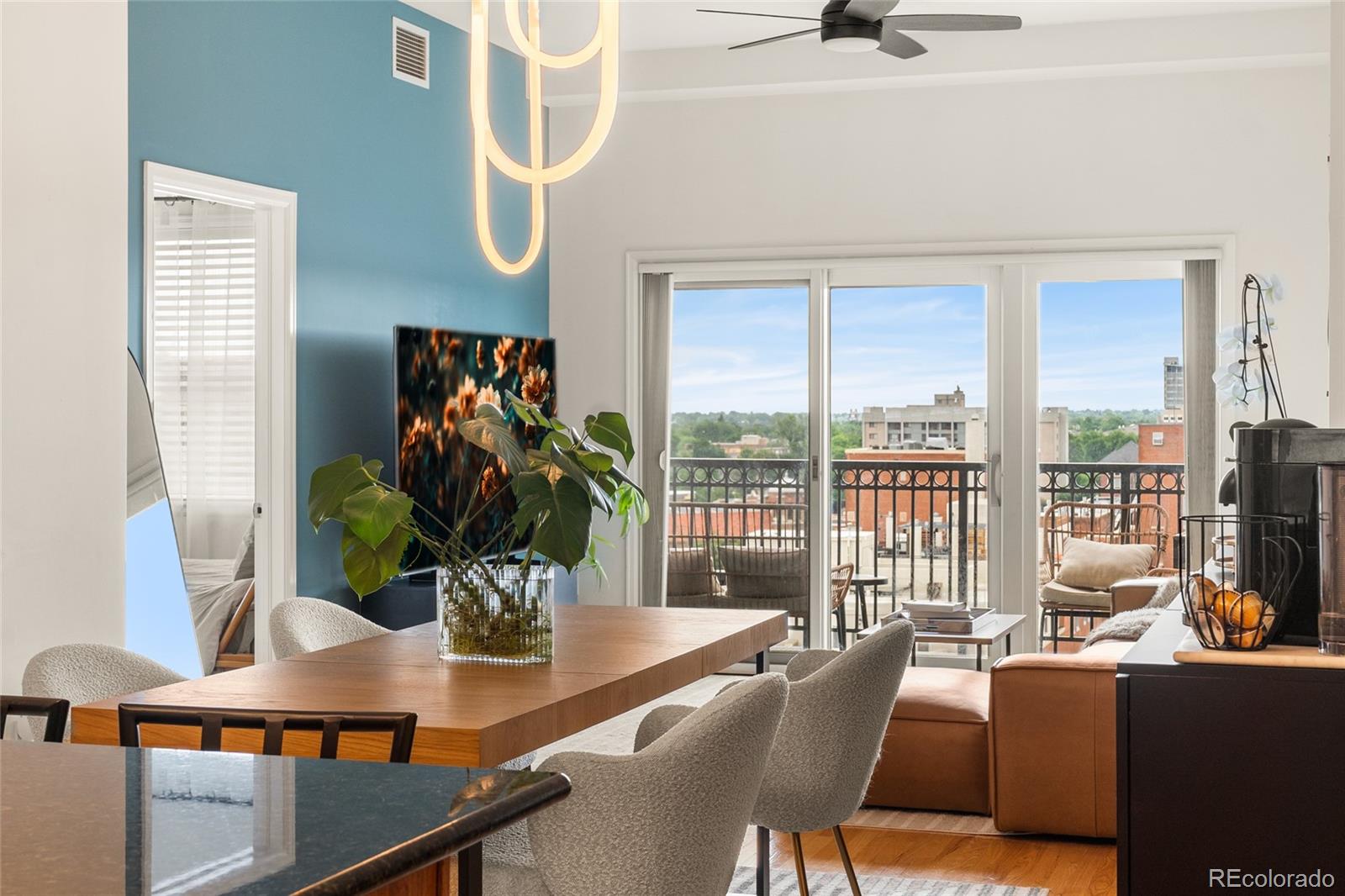 MLS Image #15 for 1950 n logan street 905,denver, Colorado