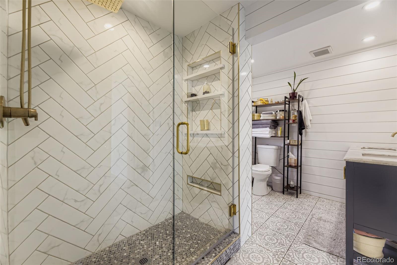 MLS Image #14 for 3255 s corona street,englewood, Colorado