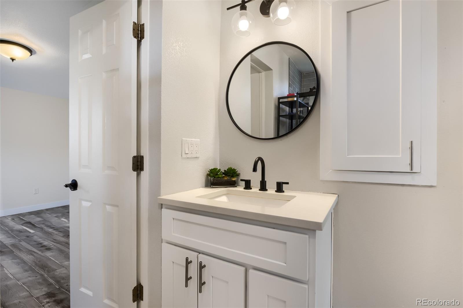 MLS Image #18 for 3255 s corona street,englewood, Colorado