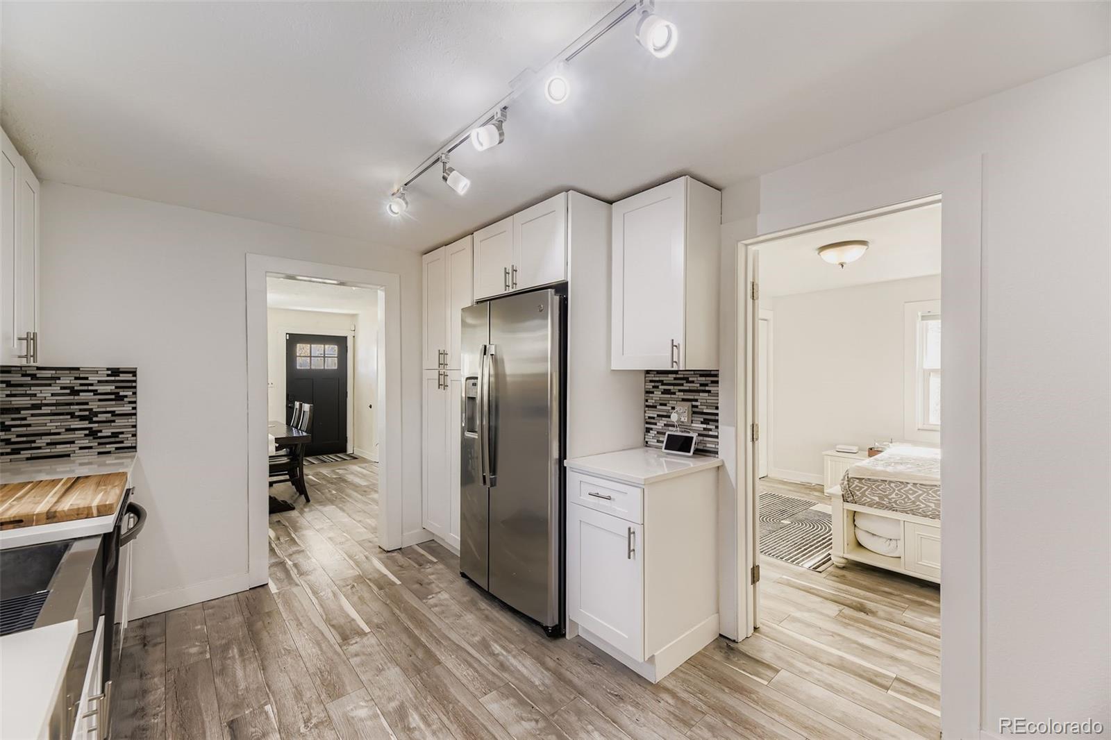 MLS Image #8 for 3255 s corona street,englewood, Colorado