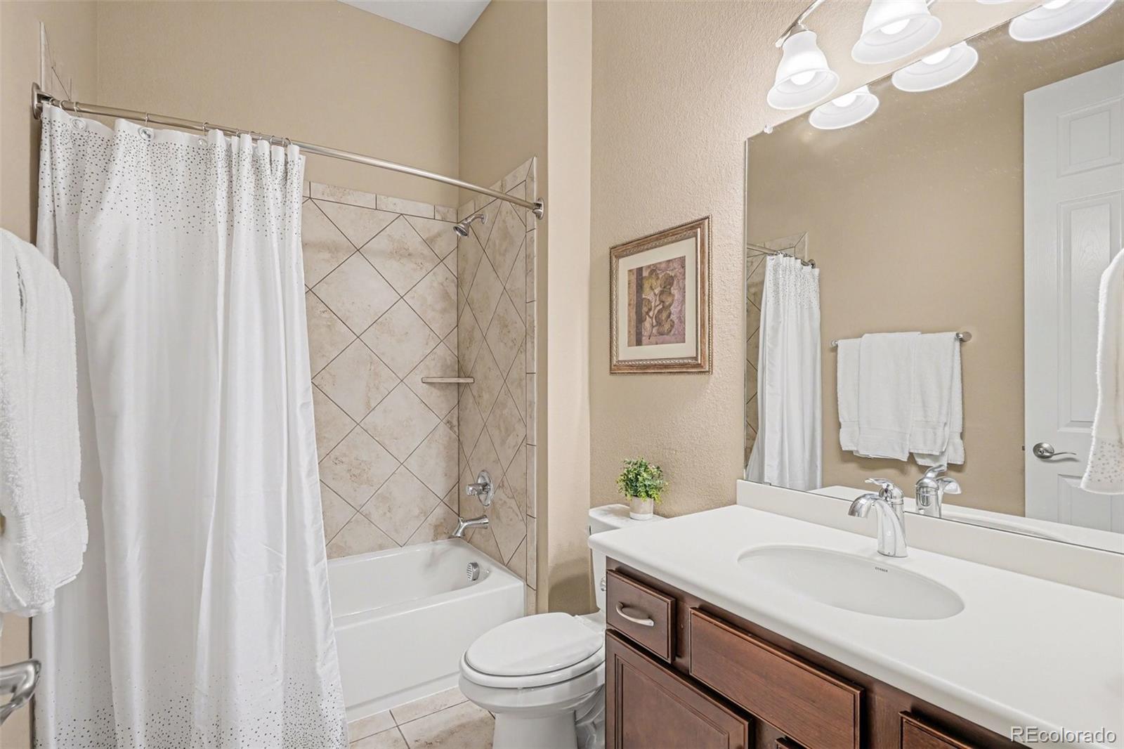 MLS Image #13 for 26534 e links place,aurora, Colorado