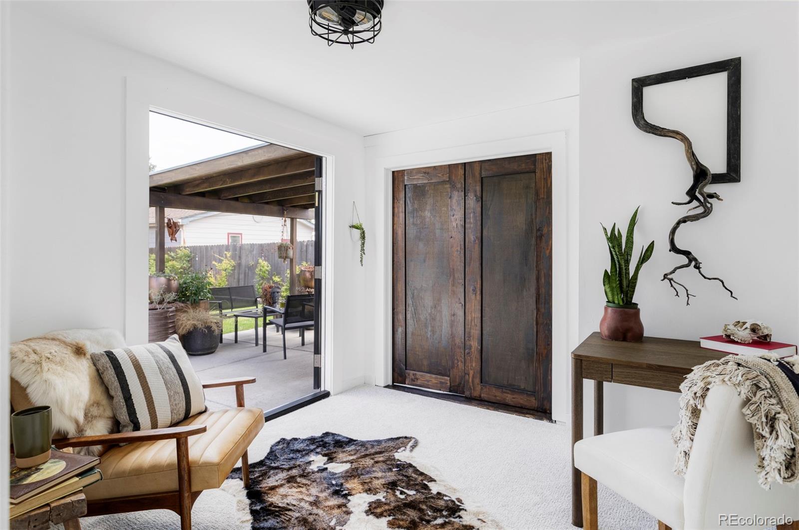 MLS Image #19 for 920 s alcott street,denver, Colorado