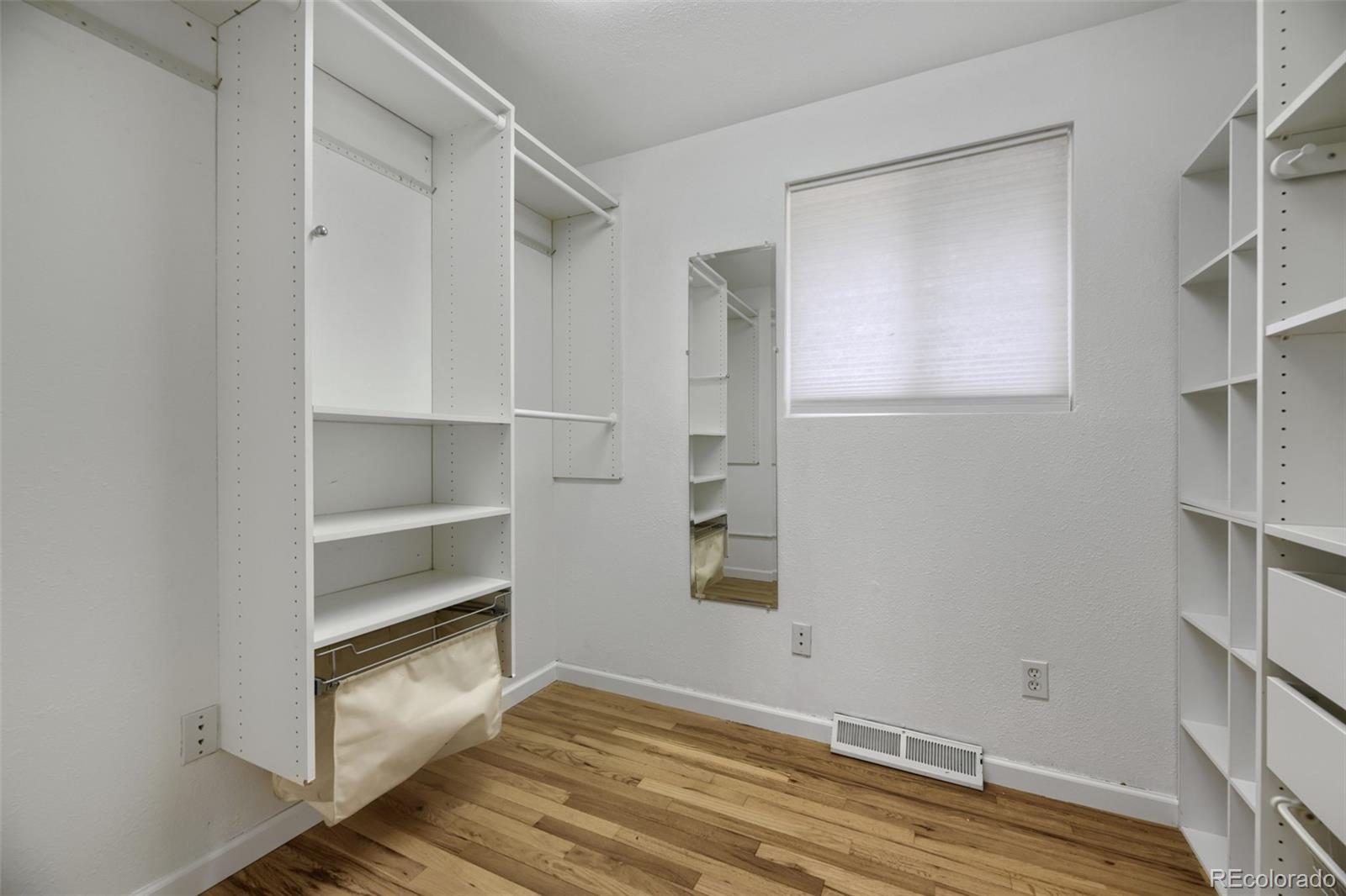 MLS Image #19 for 5810 s julian street,littleton, Colorado
